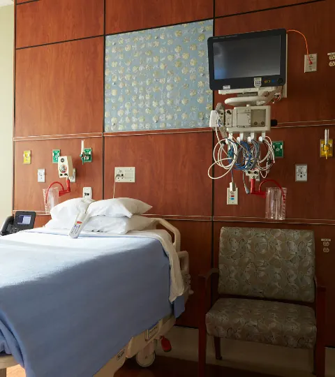 Healthcare construction: VA Surgical ICU patient room renovated by CSG